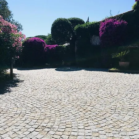 Villa A 5 Minutes En Voiture Des Plages Et Du Centre De Saint Tropez Villa Saint-Tropez