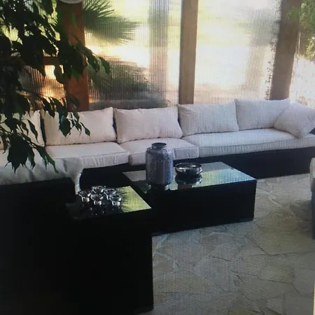 Villa Villa A 5 Minutes En Voiture Des Plages Et Du Centre De Saint Tropez *