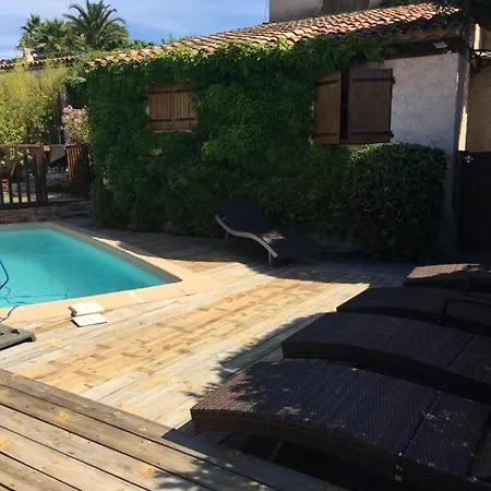 Villa A 5 Minutes En Voiture Des Plages Et Du Centre De Saint Tropez * Saint-Tropez